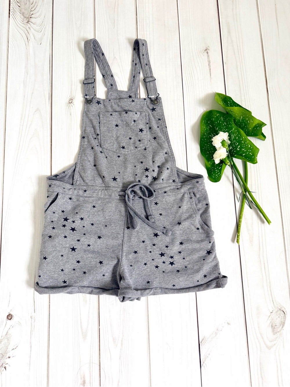 Gray Star-Print Women's Short Overalls